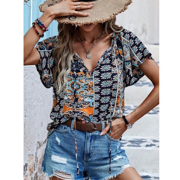 Printed Blue Multicolor Batwing Sleeve V-Neck Blouse Top - Picture 2 of 8